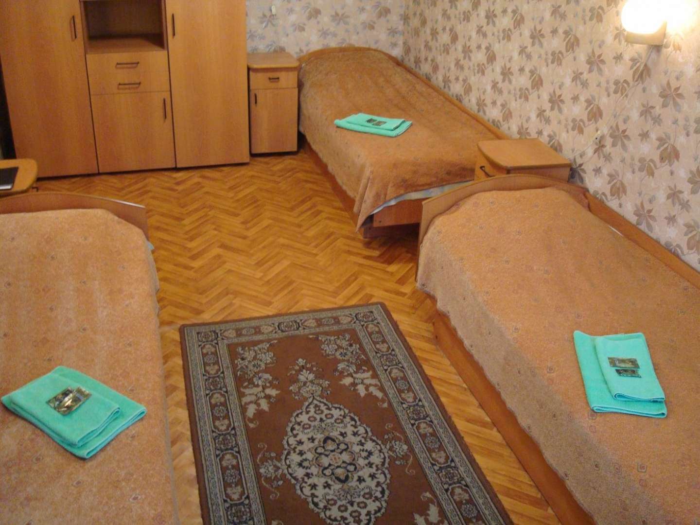Комната отдыха ярославль. Отель турист Ярославль. Город Ярославль гостиница турист. Ярославль гостиница турист ул Ленина 2.